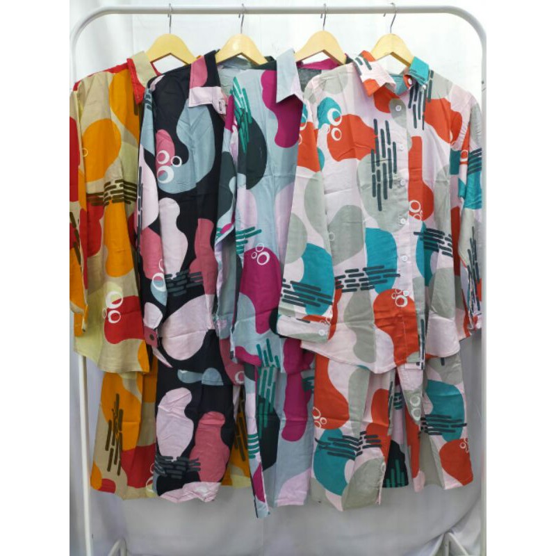 

One Set Motif Lucu Limited Stock