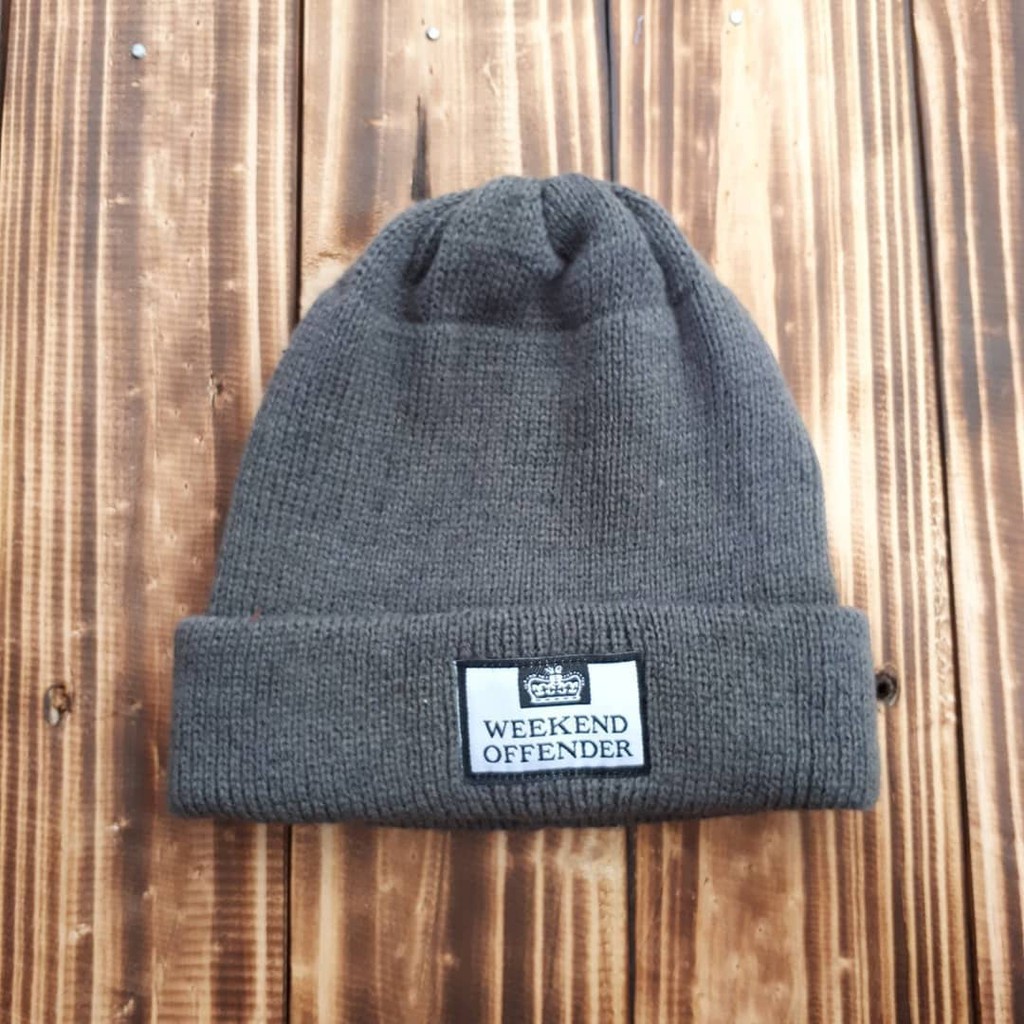 Kupluk Beanies hats Pria Distro Short Beanie Kupluk Weekend Offender pria dan wanita