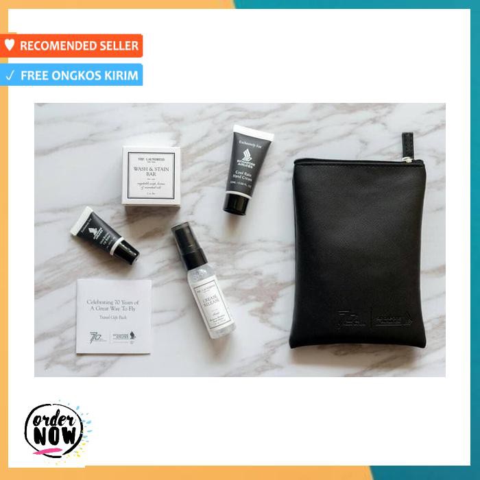AMENITY KIT TRAVEL NEW BLACK FROM SINGAPORE AIRLINES