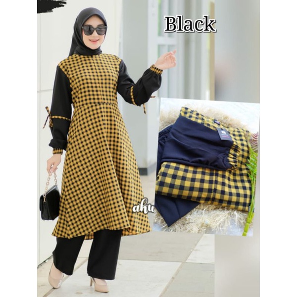 One Set By Aku Karissa