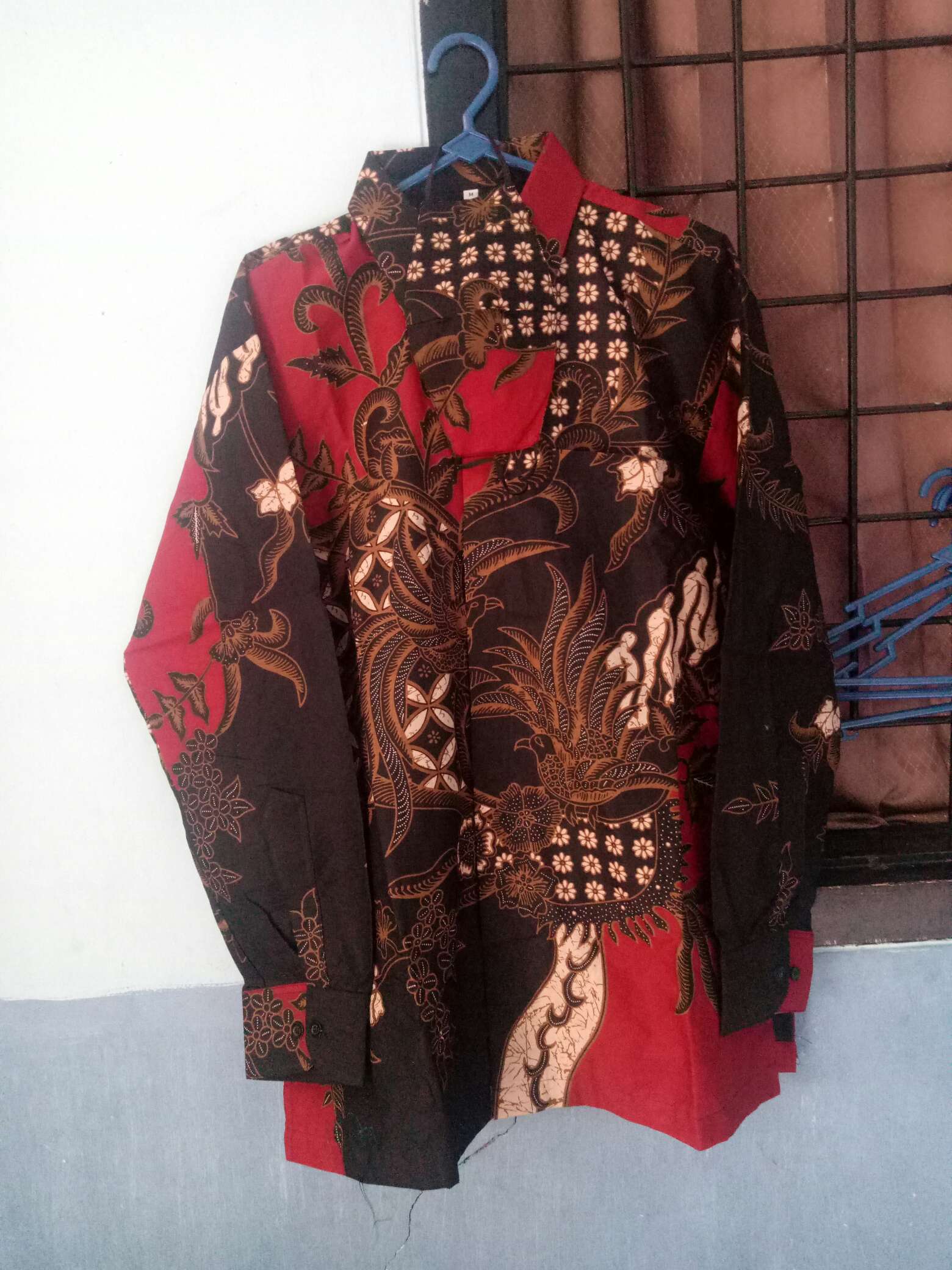 Parang Merah Kemeja Batik Pria Lengan Panjang Lapis Furing Katun Primisima Batik Solo