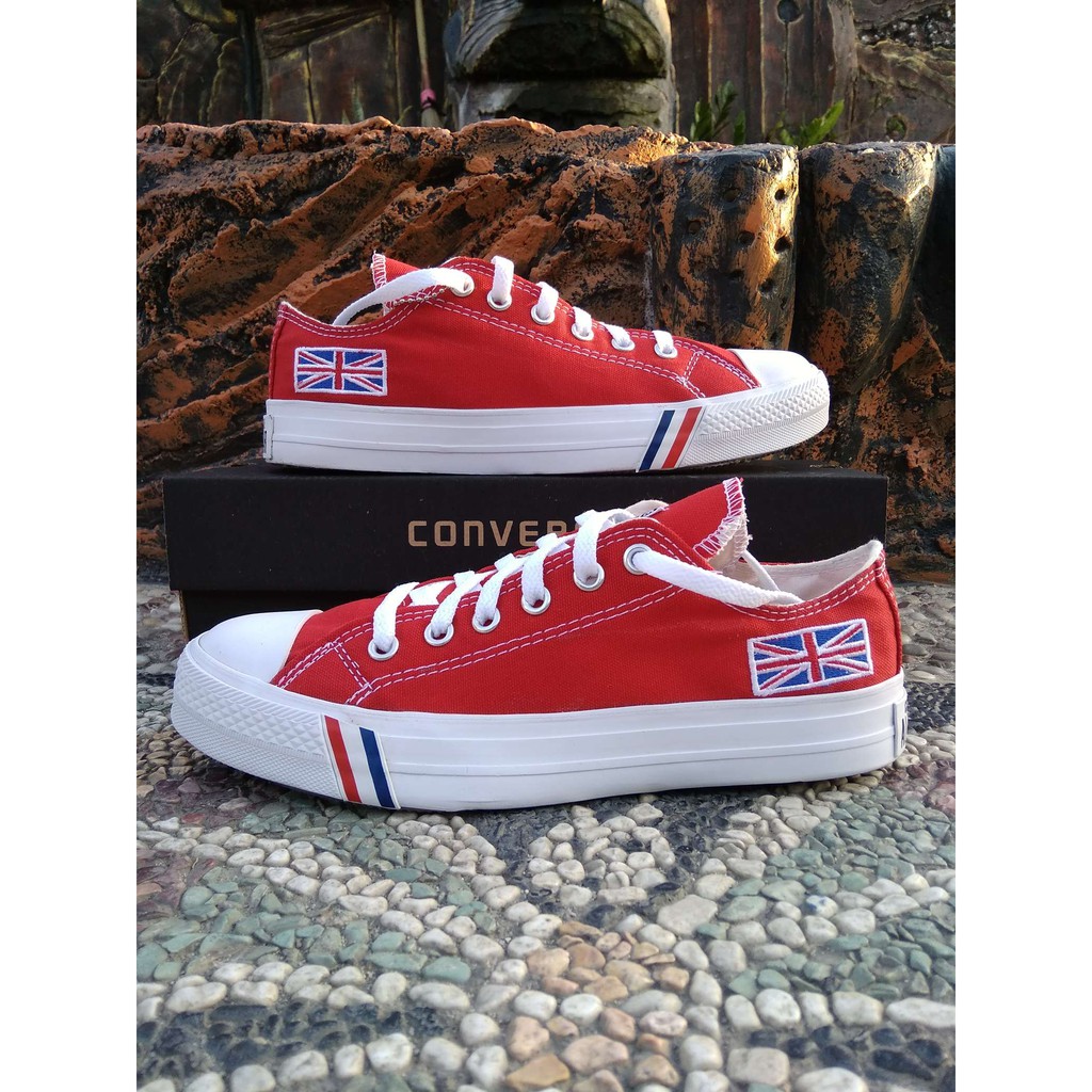 SEPATU CONVERSE ALL STAR PRIA WANITA MOTIF BENDERA MERAH  Cocok buat main atau sekolah