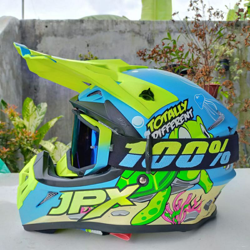 Helm jpx cross original 100%