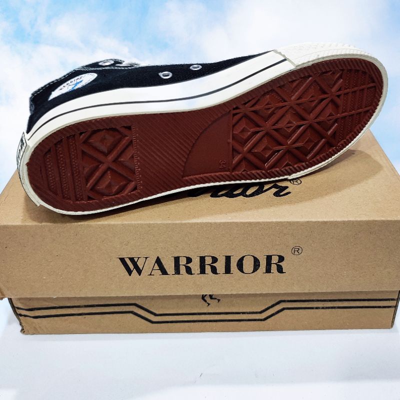 WARRIOR Sepatu Sekolah Kuliah Pria Wanita Kekinian Warior Sparta High Tinggi Kanvas Sol Karet Black White Hitam Putih Size 37 sd 44 - Gratis Tali Sepatu