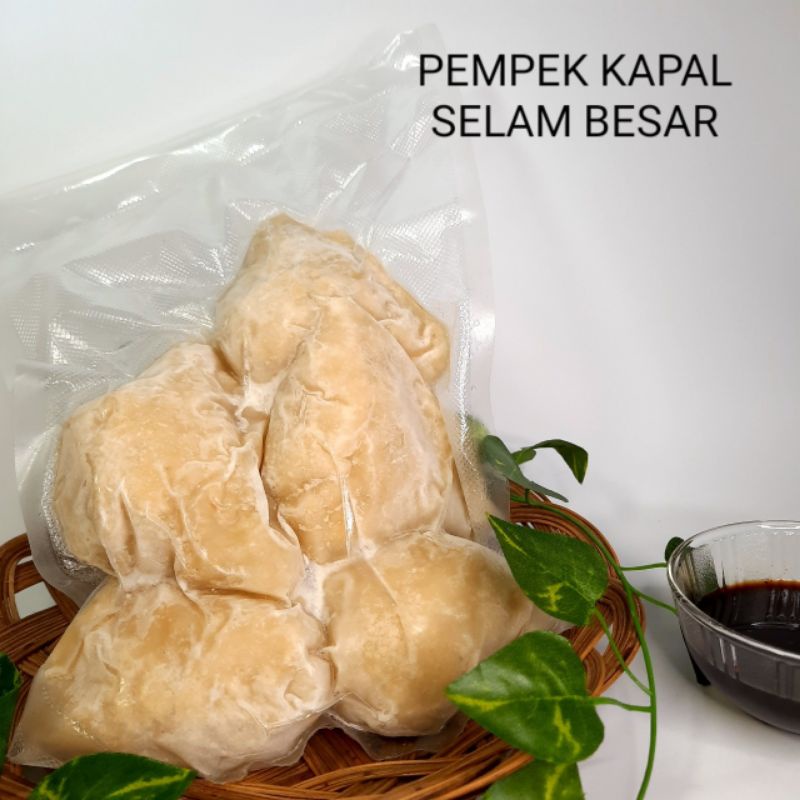 

PEMPEK KAPAL SELAM BESAR - ASLI PALEMBANG