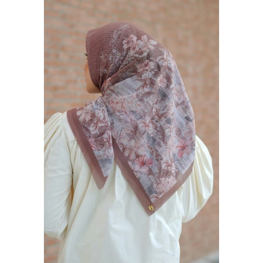 Buttonscarves Malaya Series Brown