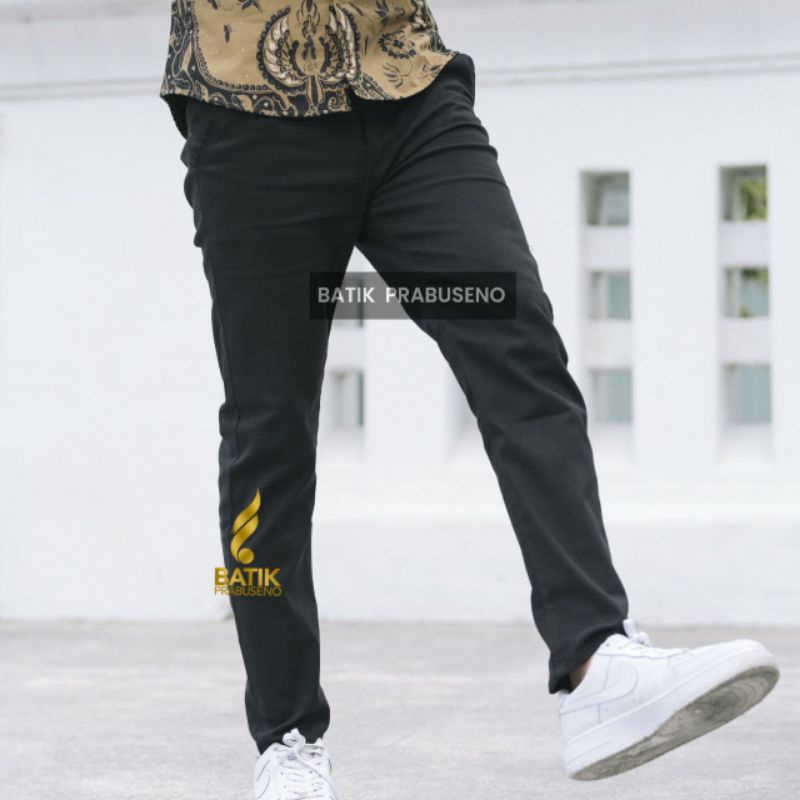 Celana Chinos Pria Warna Black Celana Panjang Bahan Katun Twill Bigscott Premium Kekinian Keren Kant