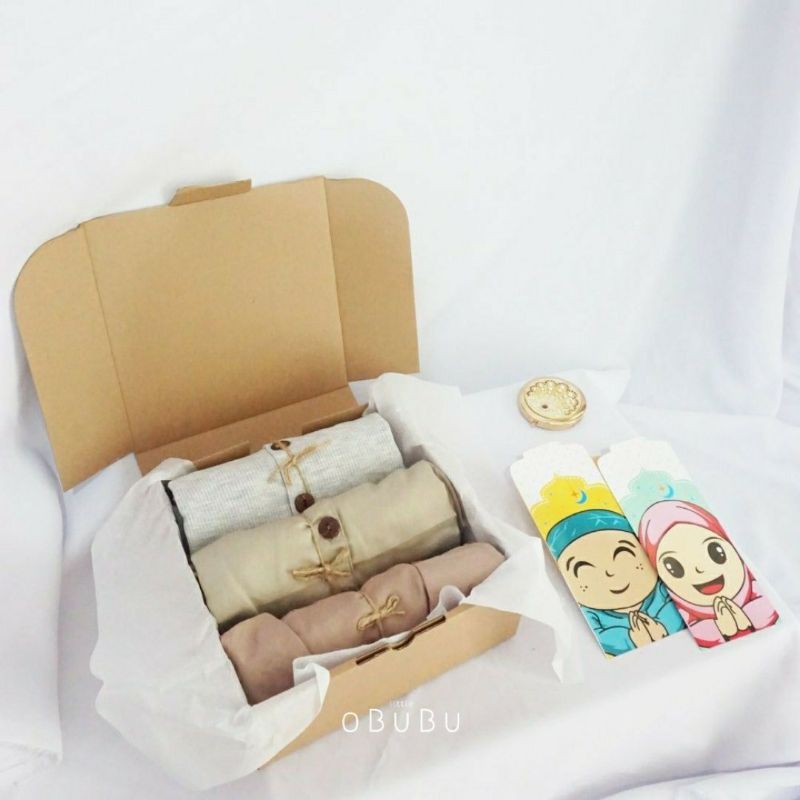

Packing Hampers Packing Kado