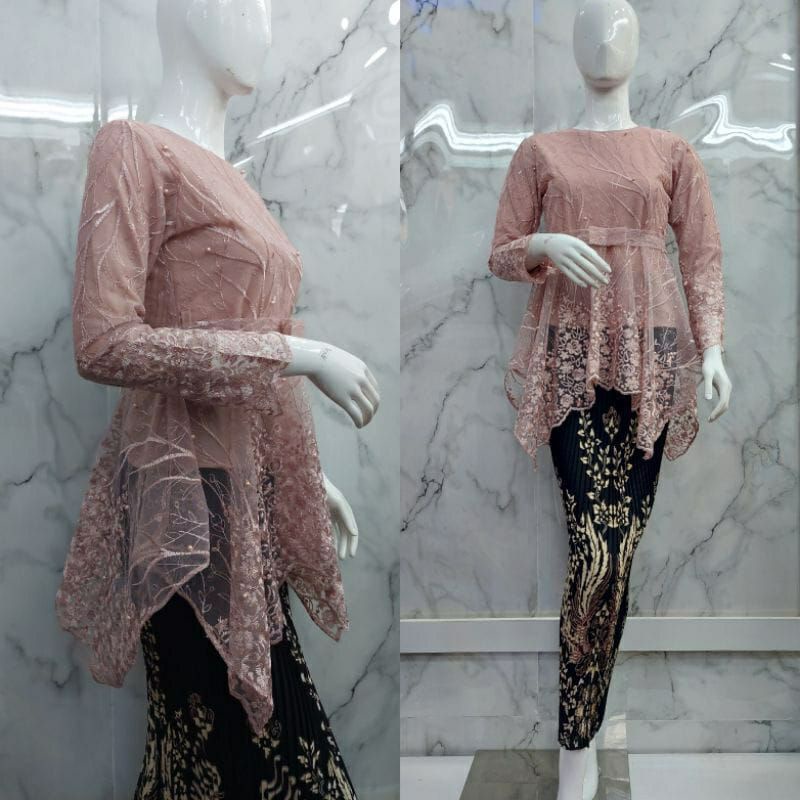 Kebaya Tille/Gomes Pita/ Kebaya Pesta/ Kebaya Modern/ Kebaya Wisuda / Setelan Kebaya Rok Batik