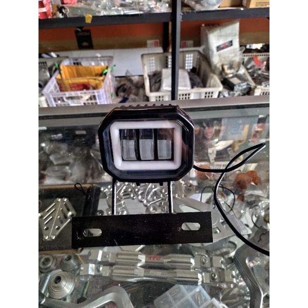 lampu led depan RX king daymaker kotak 3 led + lampu ring biru + breket