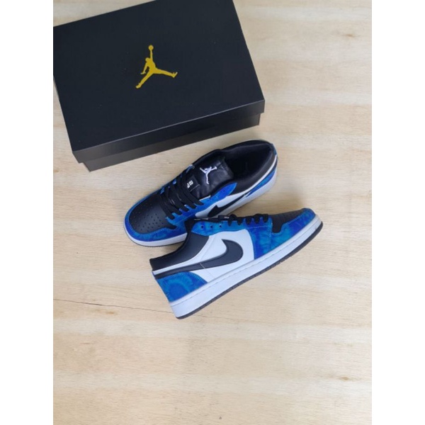 Sepatu Air Jordan 1 Tiedie Kualitas Import