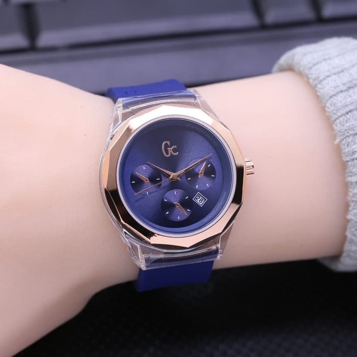 JAM TANGAN WANITA GC DATE RUBBER CHRONO 0FF