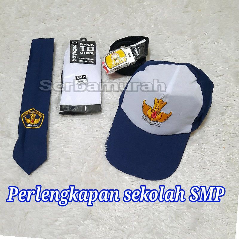 perlengkapan sekolah smp topi/sabuk/kaoskaki/dasi