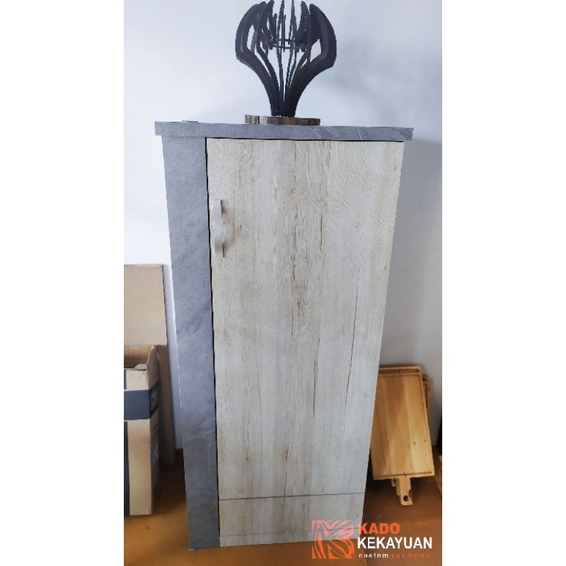 Lemari Pakaian 1 Pintu