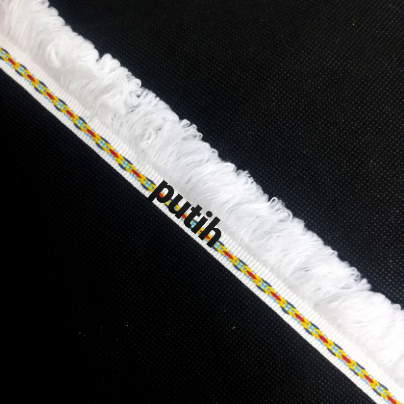 per  meter,renda rumbe sisir warna putih lebar 3 cm