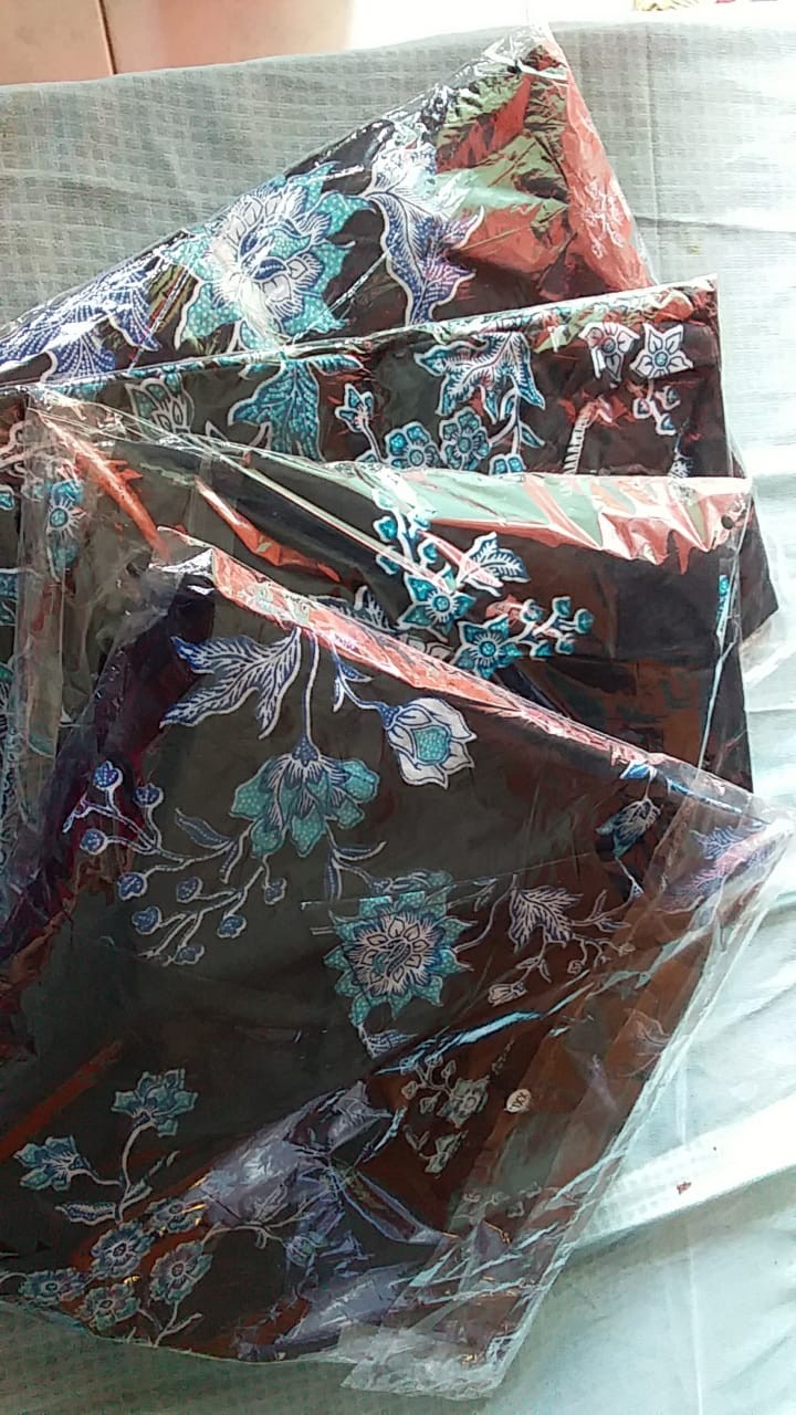 Batikmurahsekali Batik Couple Keluarga Motif Cibulan Biru