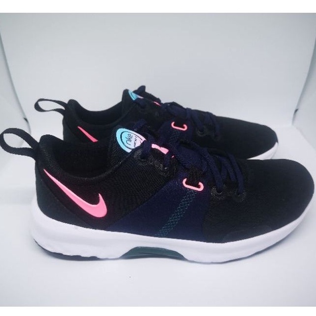 city trainer nike