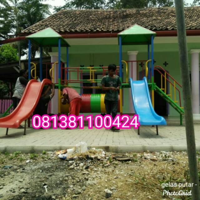Perosotan fiber besar mainan set outdoor playground free ongkir jakarta dn bekasi