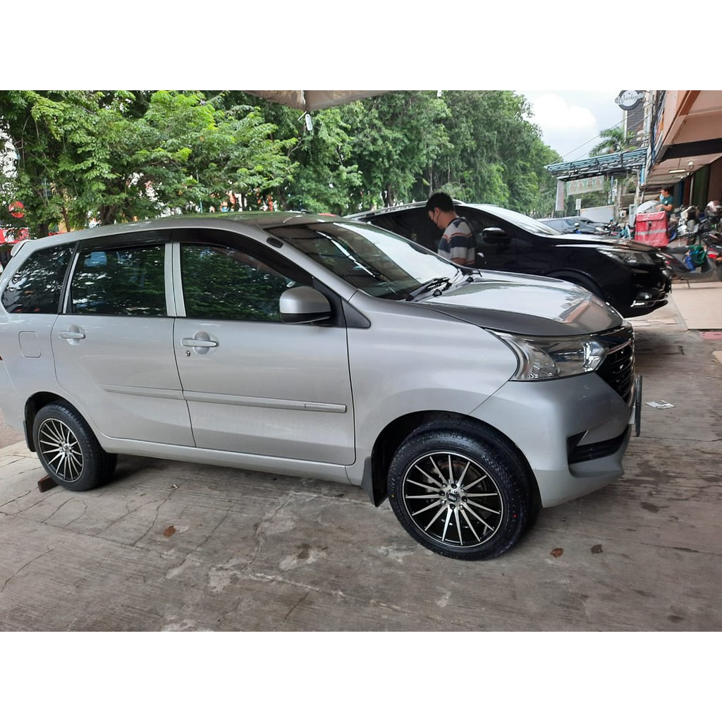 Velg Mobil Murah AVANZA  XENIA Ring  16  R16 Type HSR TSUKUBA 