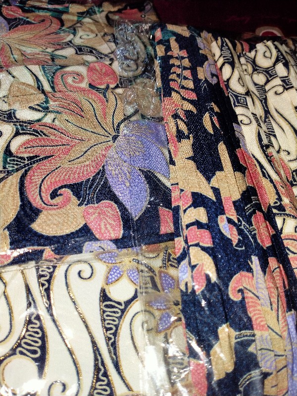 Kemeja Anak Batik Bougenvil Navy