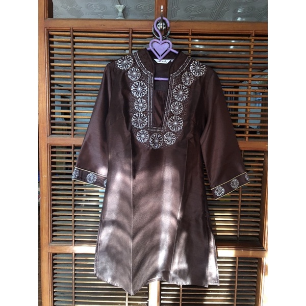 preloved baju wanita merk mint