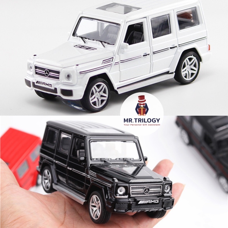 Die cast , pajangan, kado, mainan mobil Mercedes Benz G65 1:32 Jeep