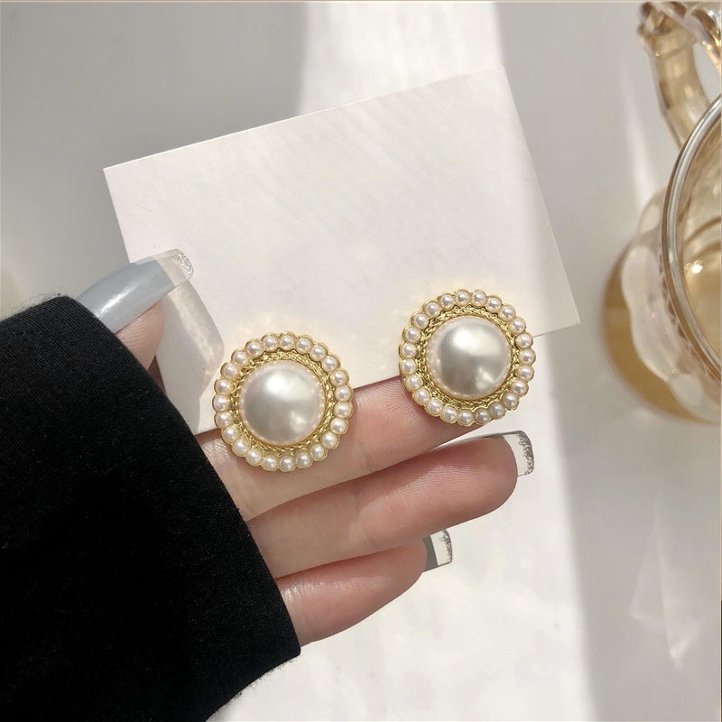 Anting Stud Desain Mutiara Imitasi Gaya Elegan Untuk Wanita