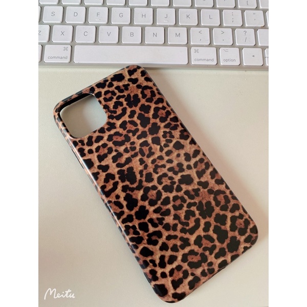 Casing case Leopard iPhone 11 Pro Max pre-loved