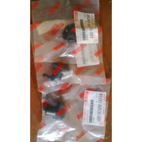 nozzle wiper belakang rush terios ori