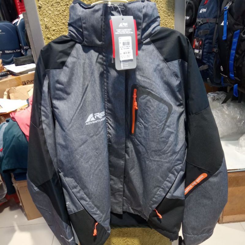 Jaket gunung/ REI/EVO MASHERBRUM/M
