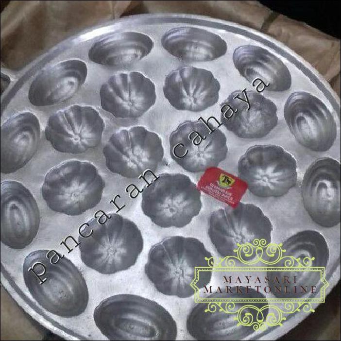 

Cetakan Kue Cubit Isi 24 Lubang