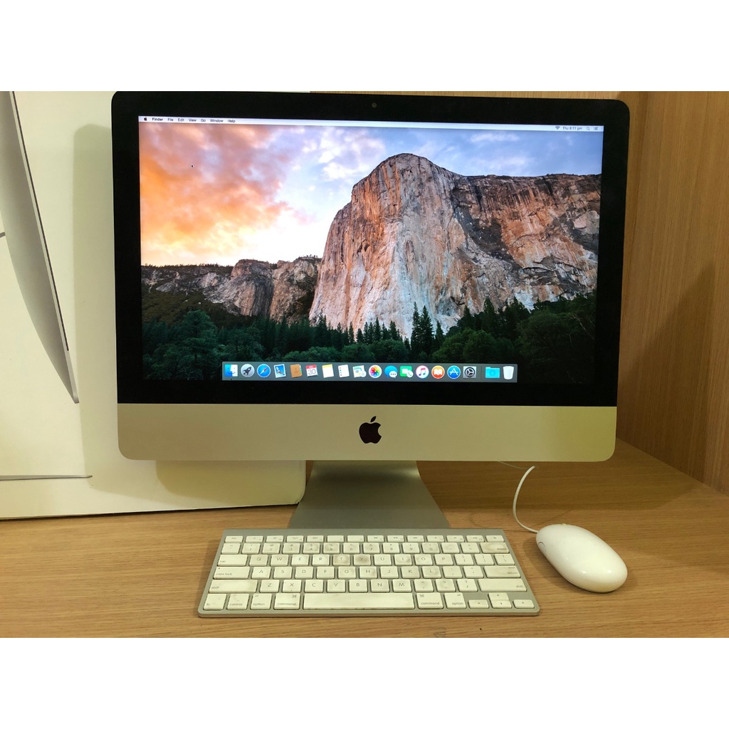 IMAC SLIM 21.5 inch  MID 2014 - Core i5 8GB HDD 500GB VGA INTEL HD 5000 - Fullset dan Magic 1 keyboa