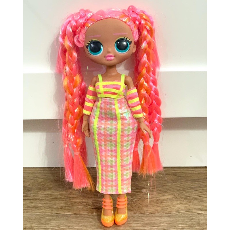 preloved LOL OMG lights dazzle fashion doll original