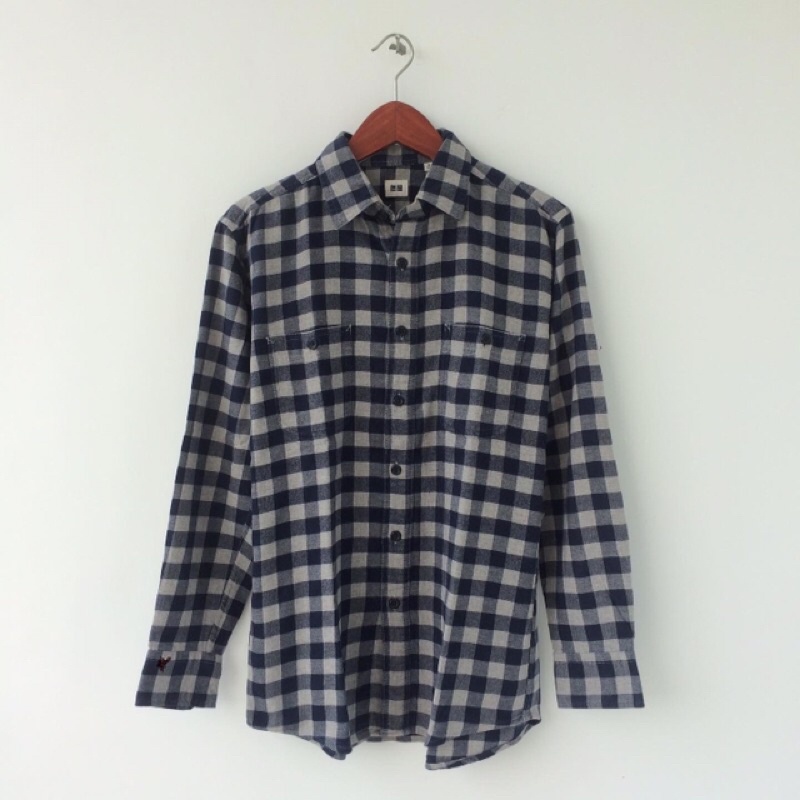 Uniqlo Flannel Double Pockets Second