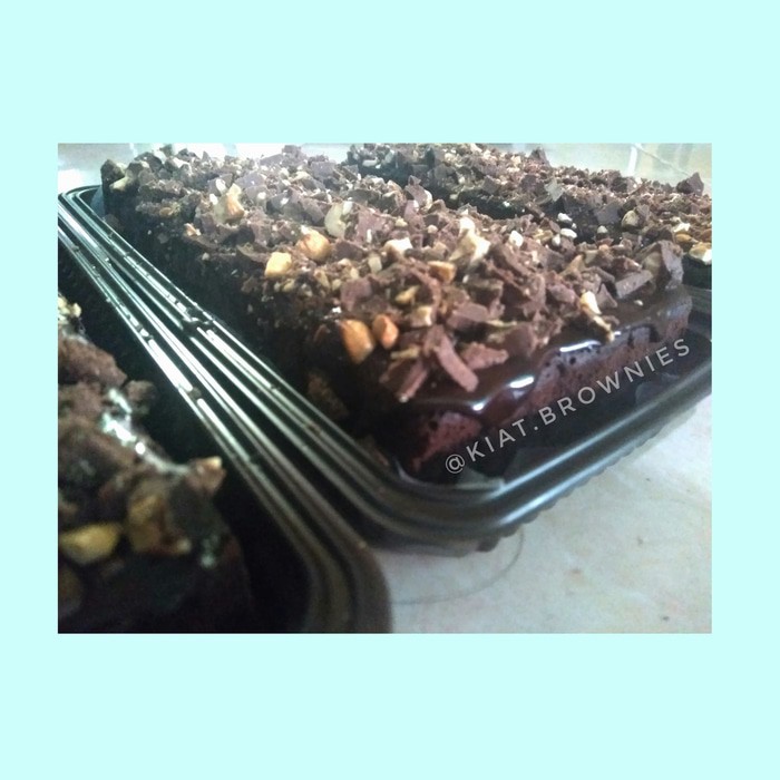 

BROWNIES KUKUS SILVERQUEEN SIZE M