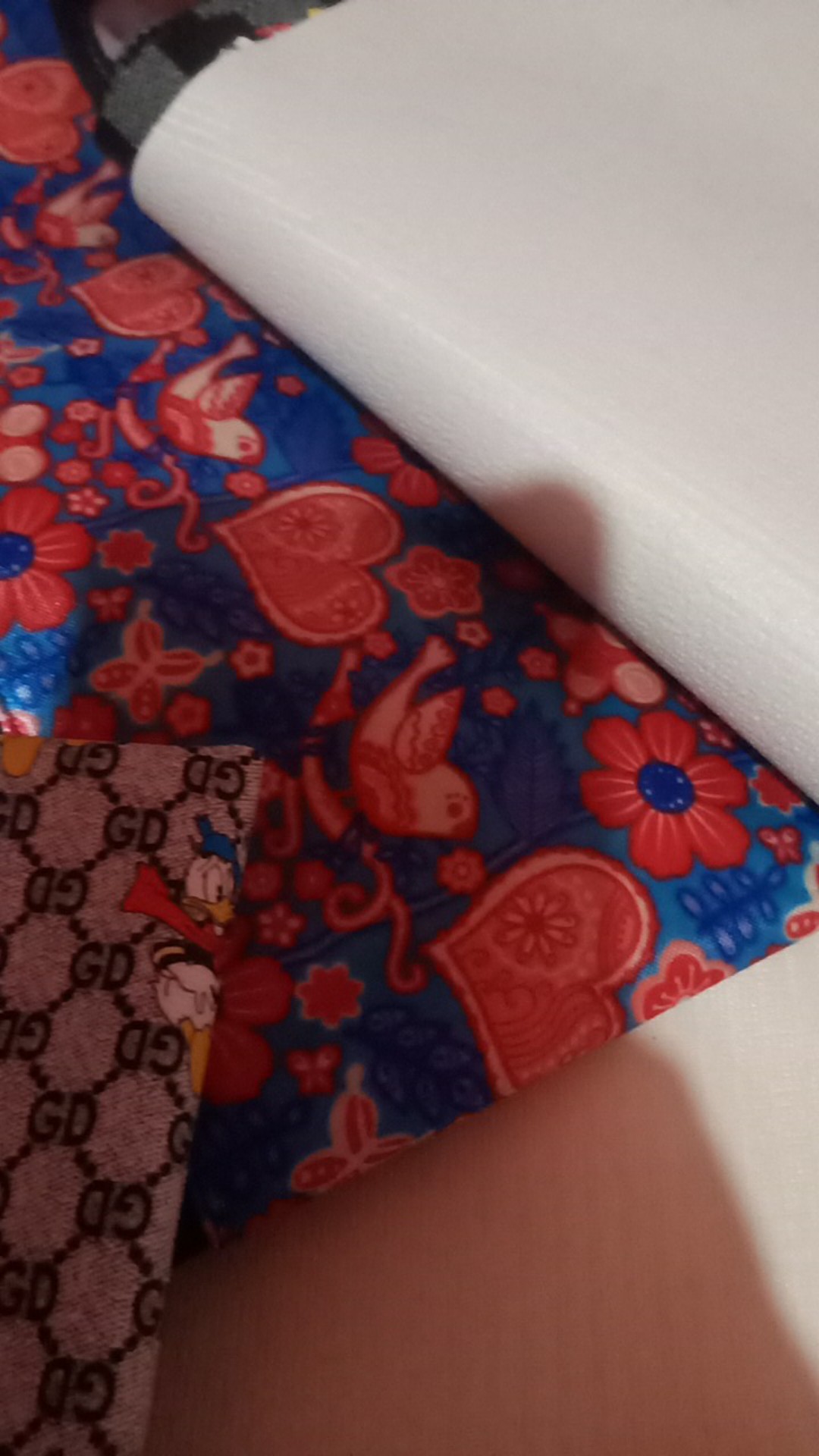 Cci Motif Paris Bunga