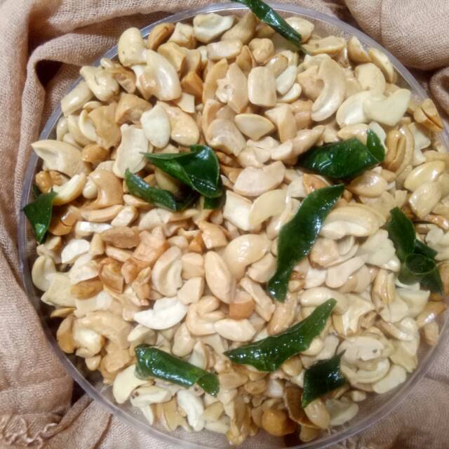 

TOKO BARU!! MEDE GORENG PECAH BELAH 1kg