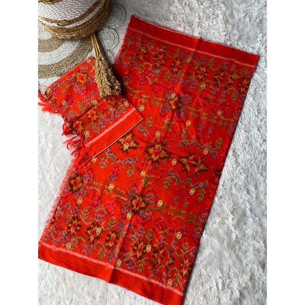 Update stock Kamen Semi mastuli palembang tretes emas set selendang besar (belah 3)/ Kamen Endek Bal