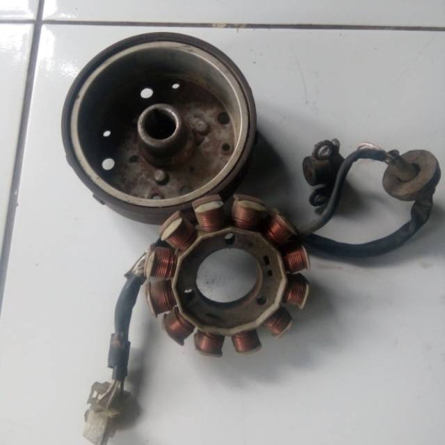 Spul/mahnit motor Yamaha Mio J