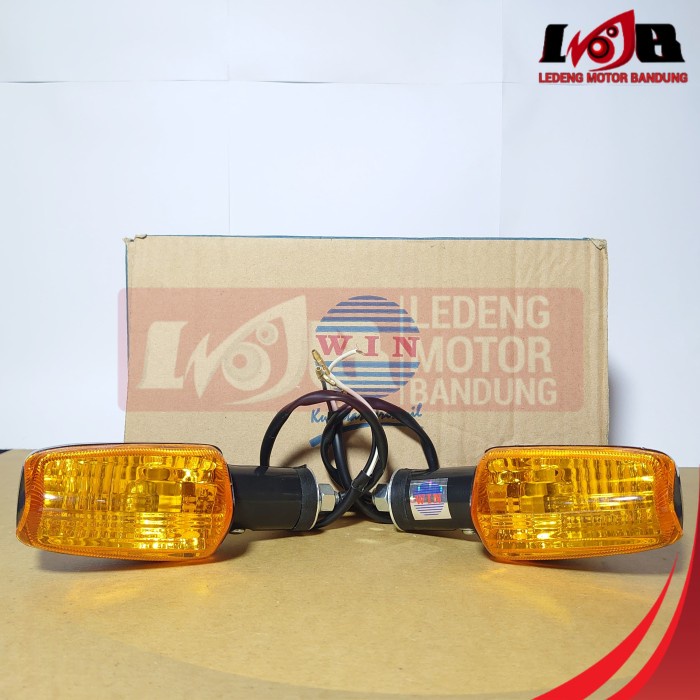 Win Lampu Sen Megapro 2006 Sepasang Depan Belakang Winker Sein Assy