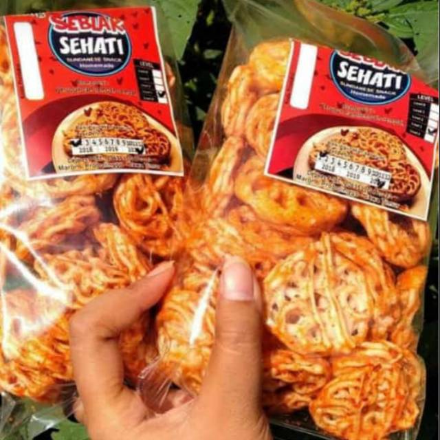 

Krupuk seblak sehati 1bal isi 10pcs