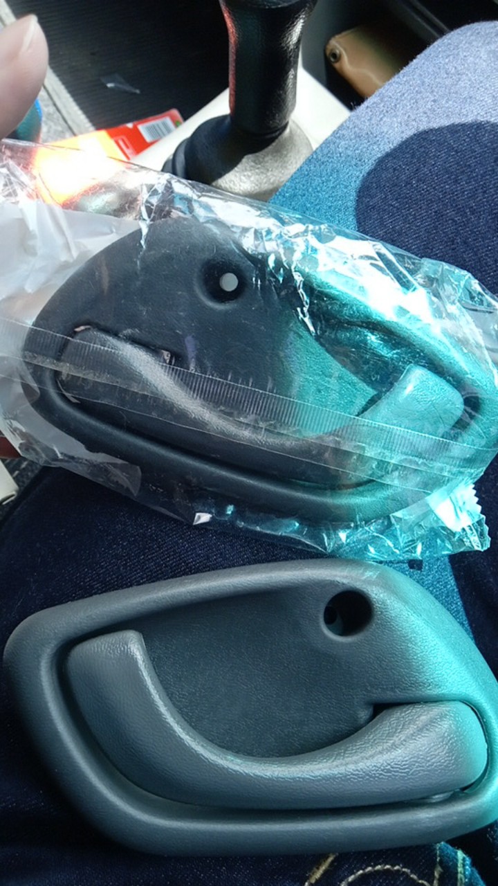 Handle Pintu Dalam Rh Baleno