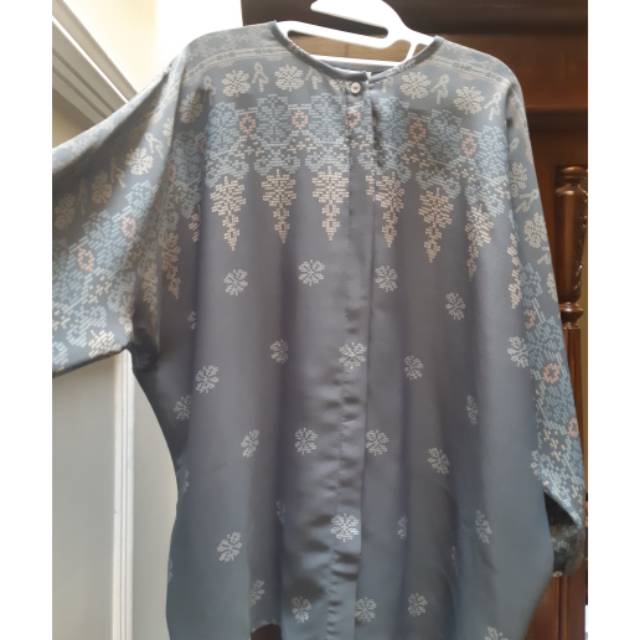 Sanjay top by Ria Miranda