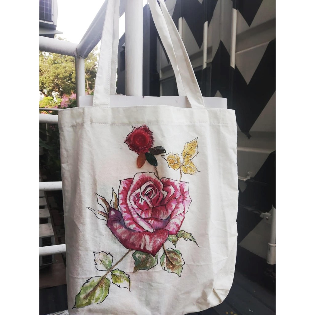 

Totebag lukis, ada kantong di dalam