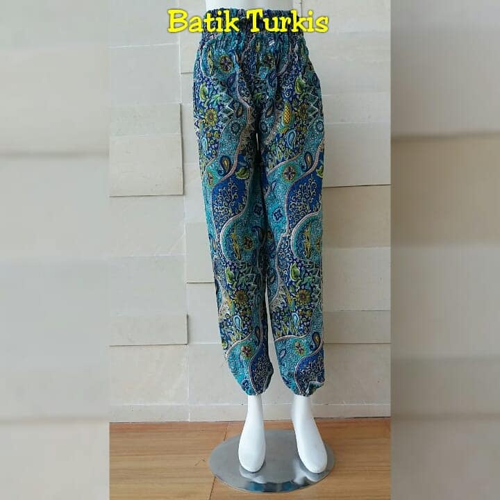 CELANA ALADIN JUMBO MOTIF