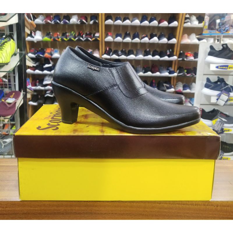 Sepatu Boot Wanita Kulit Fashion Scorpion 2697 Terlaris