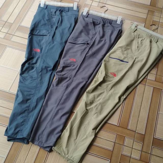 Celana panjang The North Face