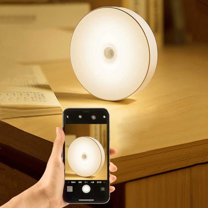 Lampu Tidur LED Night Light Sensor Warm White - Putih