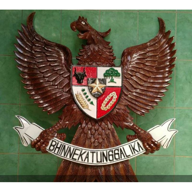 ukiran jepara burung garuda pancasila bahan kayu jati finishing 60x60 cm harga pengrajin