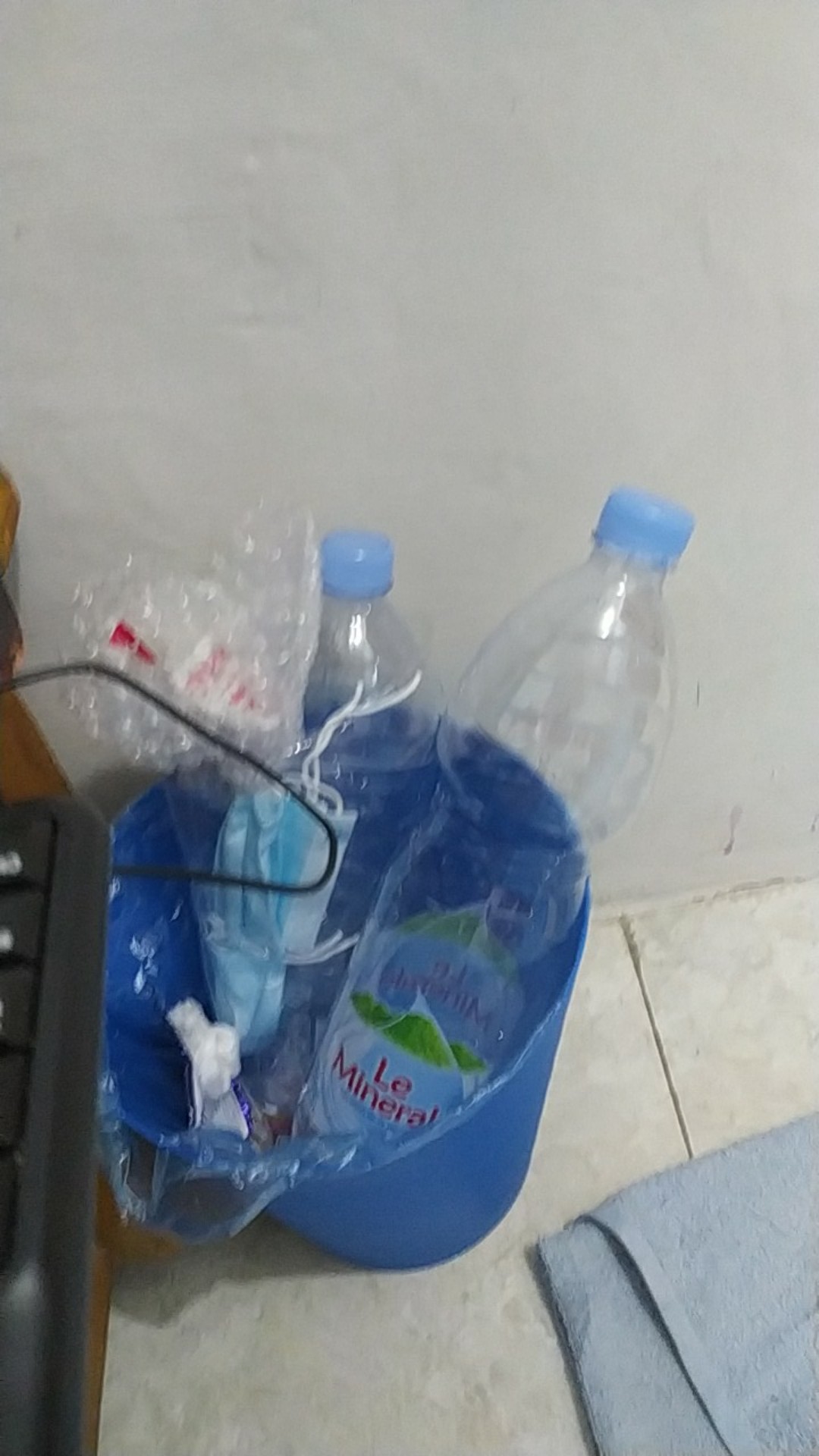 Sikfniss Tempat Sampah, Warna Biru ,uk 6.8 L